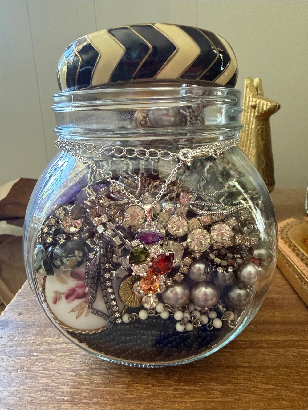 Heavy Metal, doesn’t mean a black heart mystery jewelry jar
